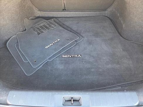 Used 2023 Nissan Sentra SV image 6