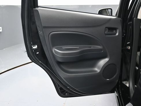 Used 2024 Mitsubishi Mirage ES image 32