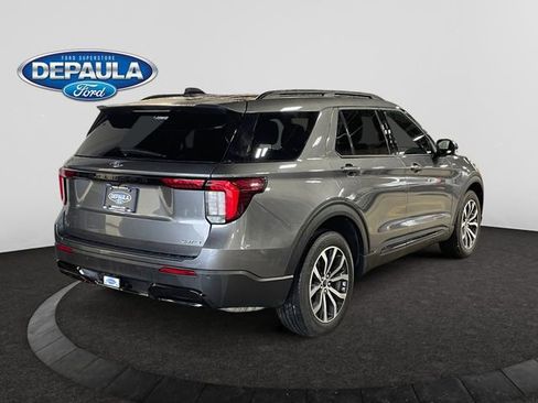 Used 2025 Ford Explorer ST-Line AWD/4WD image 7