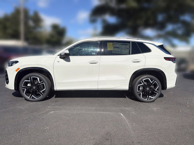 New 2026 Volkswagen Tiguan SEL R-Line AWD/4WD image 4