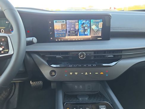 New 2026 Nissan Murano SV AWD/4WD image 16