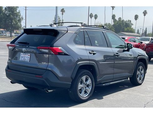 Used 2024 Toyota RAV4 XLE image 6