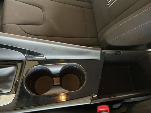 Certified 2023 Hyundai Elantra SEL w/ Convenience Package image 8