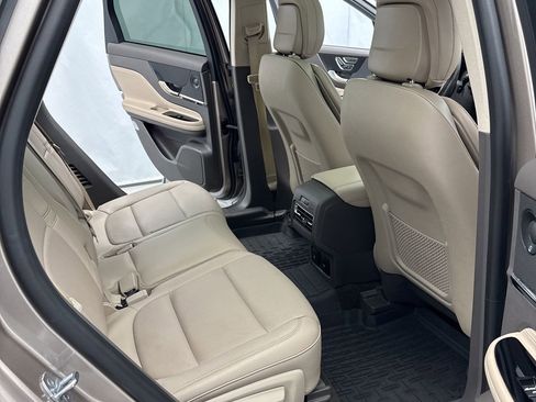 Used 2020 Lincoln Corsair Reserve w/ Equipment Group 201A image 34