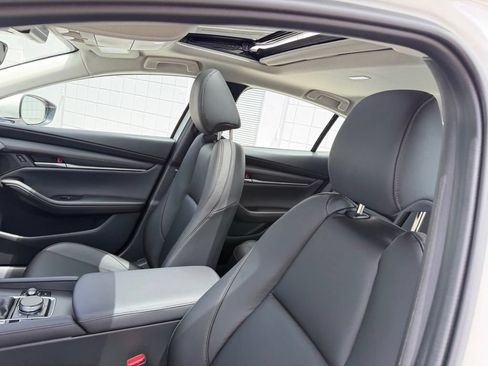 New 2026 MAZDA MAZDA3 2.5 S Sedan w/ Preferred Pkg FWD image 16