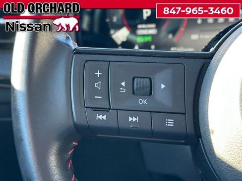 Used 2025 Nissan Kicks SR image 19