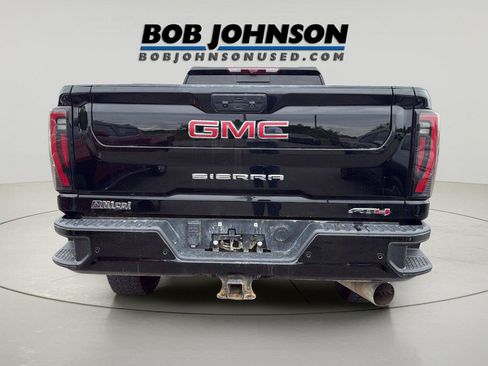 Used 2024 GMC Sierra 2500 AT4 w/ Technology Package AWD/4WD image 6