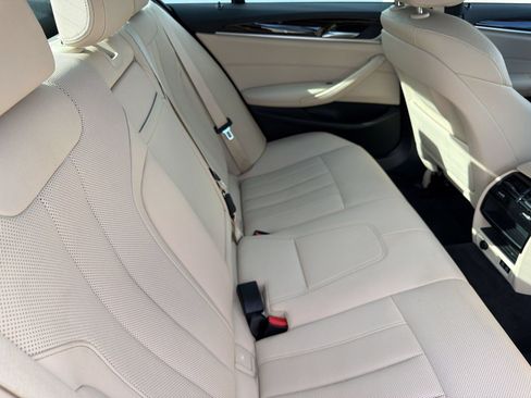 Used 2021 BMW 530i xDrive w/ M Sport Package AWD/4WD image 31