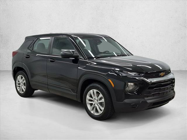 Used 2023 Chevrolet TrailBlazer LS FWD image 3