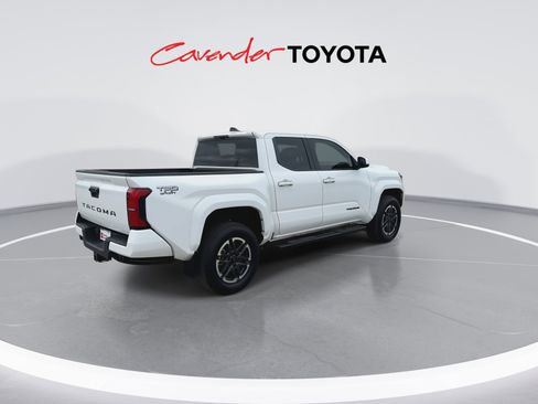 Used 2024 Toyota Tacoma TRD Sport image 8