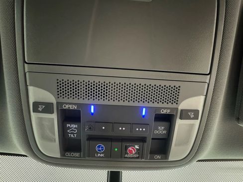 Used 2018 Acura RDX AWD w/ Technology Package image 20