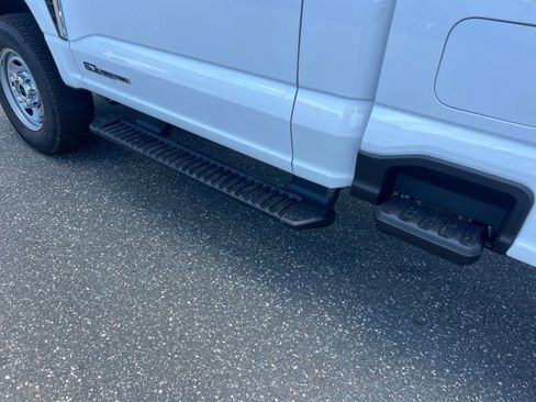 New 2026 Ford F350 XL w/ XL Chrome Package image 20