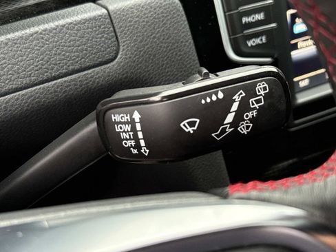 Used 2016 Volkswagen GTI S FWD image 21