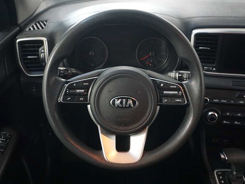 Used 2021 Kia Sportage LX image 18