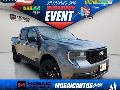 New 2025 Ford Maverick Lariat w/ Black Appearance Package