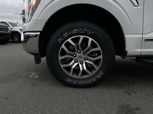 Used 2021 Ford F150 XLT w/ Equipment Group 301A Mid image 31