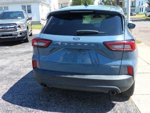 Used 2025 Ford Escape ST-Line Select image 4