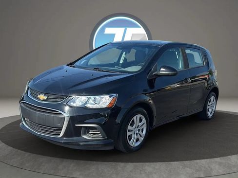 Used 2020 Chevrolet Sonic LT FWD image 23