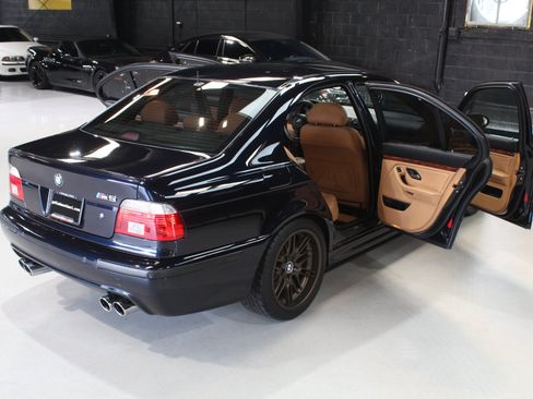 Used 2002 BMW M5 RWD image 29