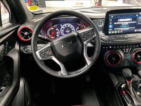 Used 2025 Chevrolet Blazer RS w/ Driver Confidence II Package image 17