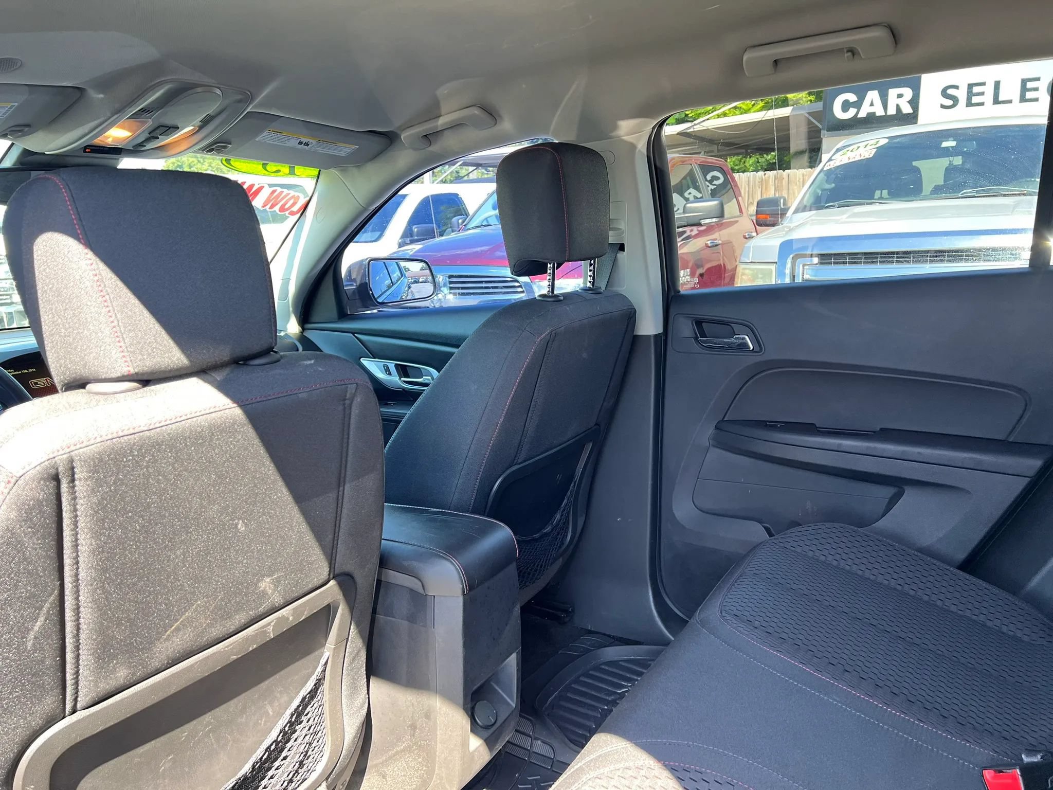 Used 2015 GMC Terrain SLE FWD image 9