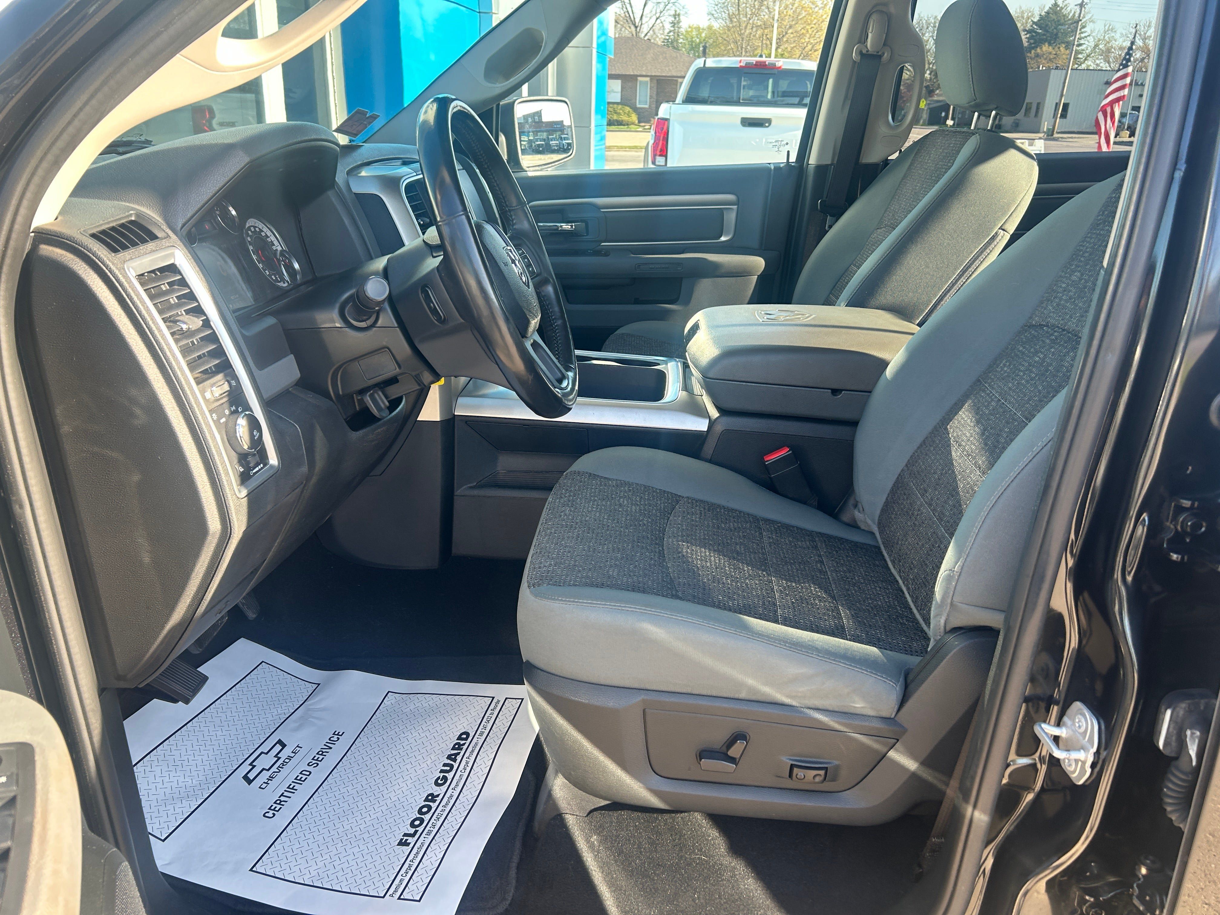 Used 2018 RAM 1500 Big Horn AWD/4WD image 15