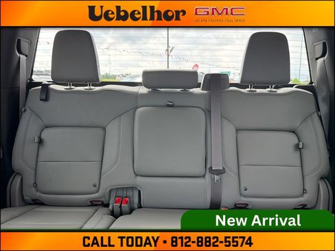 Used 2023 Chevrolet Silverado 1500 LTZ AWD/4WD image 19