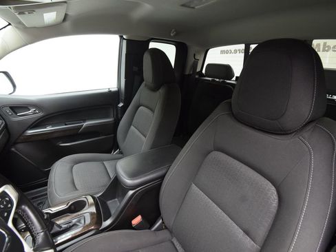 Used 2018 GMC Canyon SLE w/ SLE Convenience Package image 11