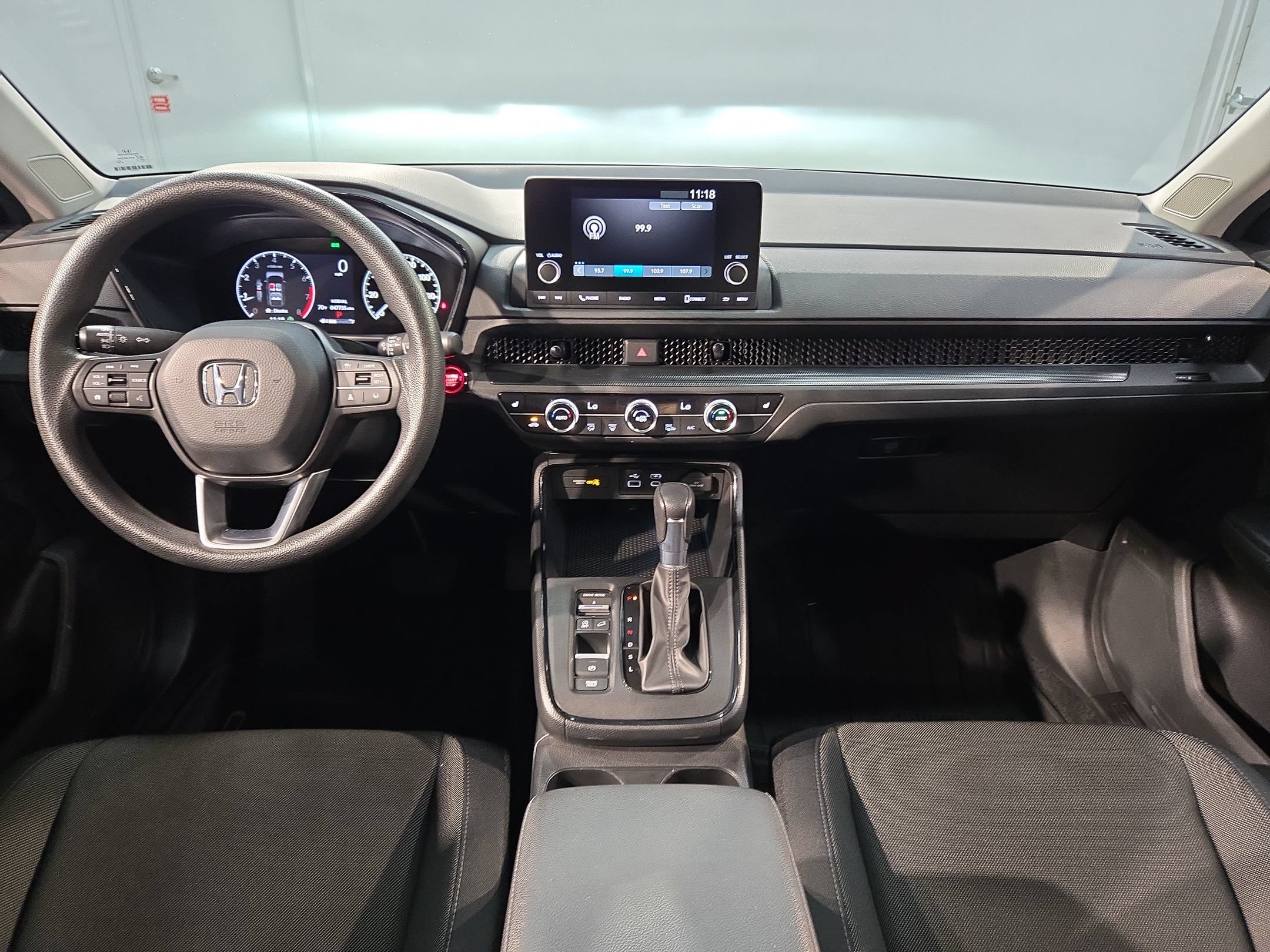 Used 2025 Honda CR-V EX image 10