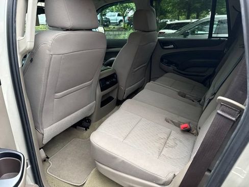 Used 2017 Chevrolet Tahoe LS RWD image 10