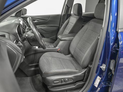 Used 2023 Chevrolet Equinox LT AWD/4WD image 16