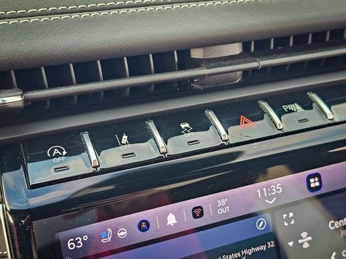 Certified 2024 Jeep Grand Cherokee L Overland w/ Advanced Protech Group III image 26