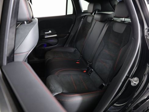 Certified 2022 Mercedes-Benz GLA 250 4MATIC image 37