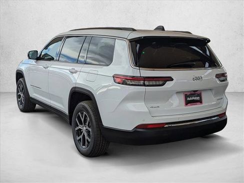 New 2025 Jeep Grand Cherokee L Limited image 8