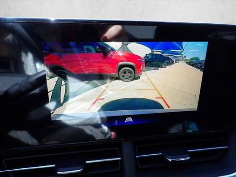 New 2026 Chevrolet Trax ACTIV FWD image 21