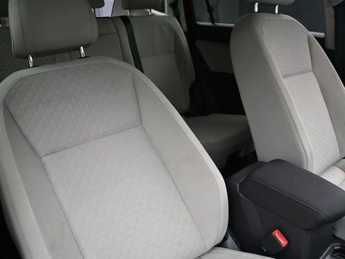Used 2019 Volkswagen Tiguan S w/ Driver Assistance Package AWD/4WD image 17