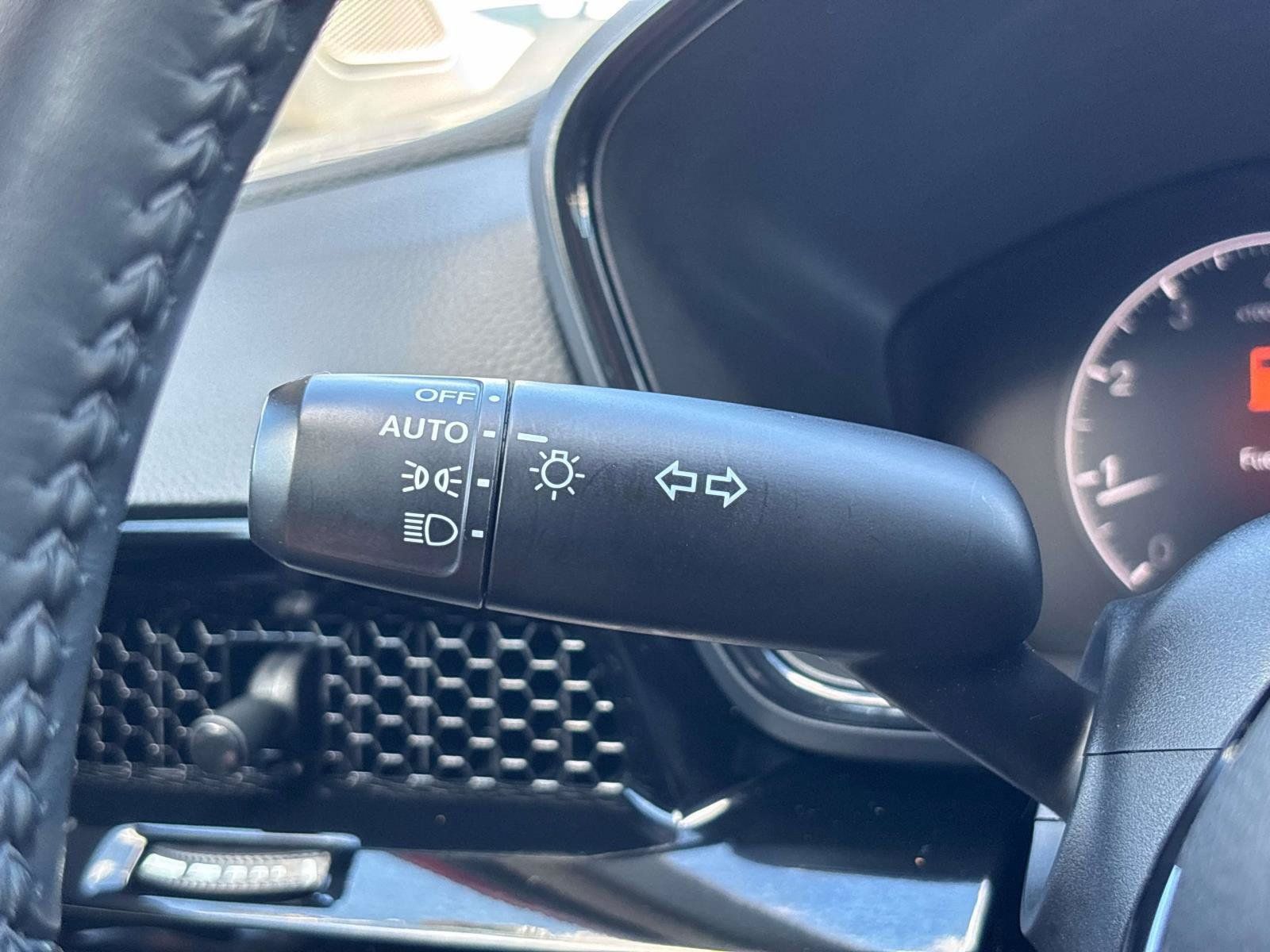 Certified 2023 Honda CR-V EX-L image 32