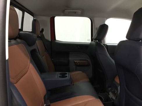 Used 2022 Ford Maverick Lariat w/ Lariat Luxury Package image 17