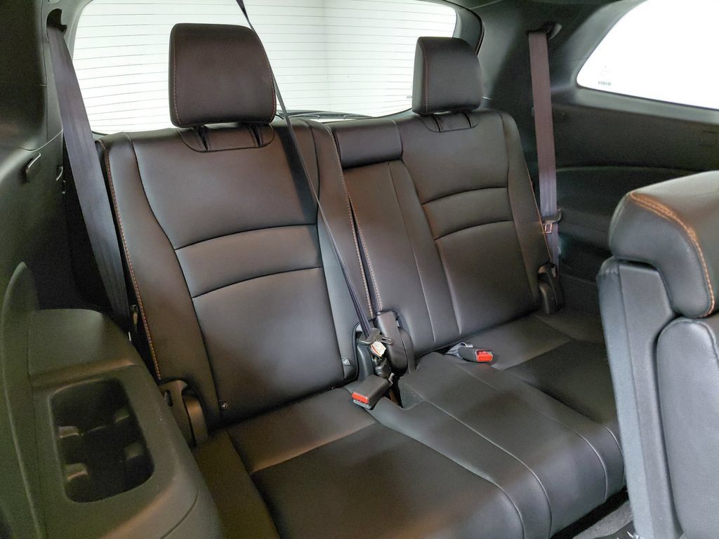 Used 2022 Honda Pilot TrailSport image 22