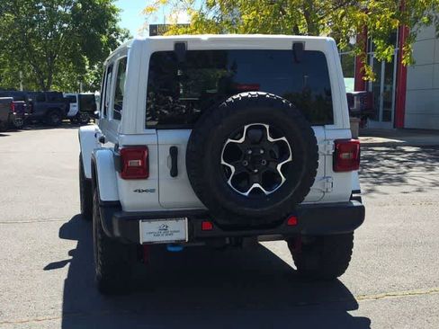 Used 2023 Jeep Wrangler Unlimited Rubicon 4xe w/ Cold Weather Group AWD/4WD image 7