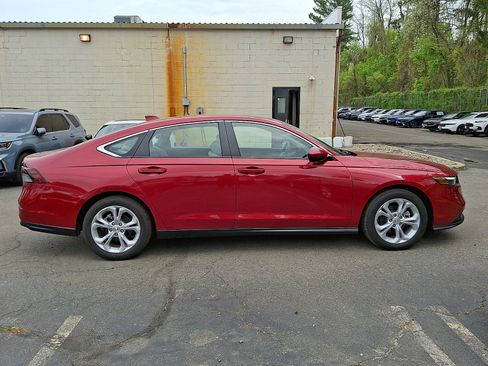 Used 2024 Honda Accord LX image 8