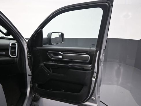 Used 2021 RAM 1500 Big Horn AWD/4WD image 34