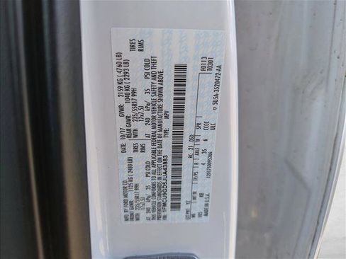 Used 2018 Ford Escape SE image 23