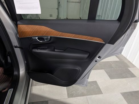 Used 2024 Volvo XC90 B6 Plus w/ Protection Package Premier image 28
