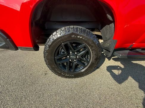 Used 2023 Chevrolet Silverado 1500 Custom Trail Boss image 37