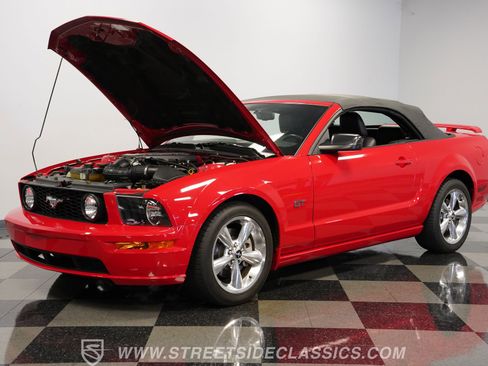 Used 2007 Ford Mustang GT Premium image 32