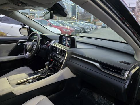 Certified 2022 Lexus RX 350 FWD w/ Premium Package image 30