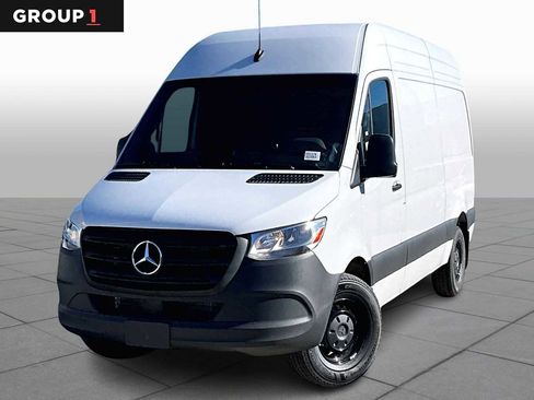 New 2025 Mercedes-Benz Sprinter 2500 image 1