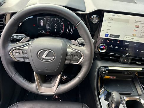 Used 2025 Lexus NX 350 AWD w/ Premium Package image 16