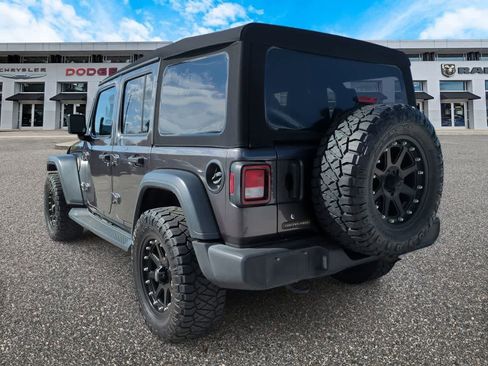 Used 2020 Jeep Wrangler Unlimited Sport image 6